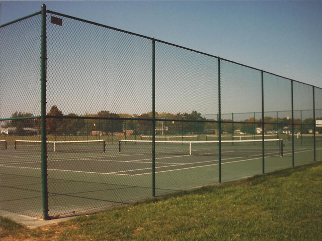 Chain Link Fence for Public Tennis Courts